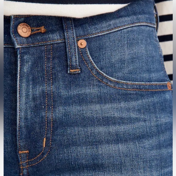 Madewell 9" Mid-Rise Skinny Jeans in Paloma Wash: Raw-Hem Edition Size 31” - Picture 2 of 9